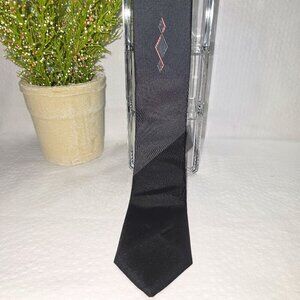 ELAAN MENS TIE BLACK GRAY WITH PINK DIAMOND EMBROIDERED DESIGN